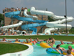 Splash Valley Aquatic Park